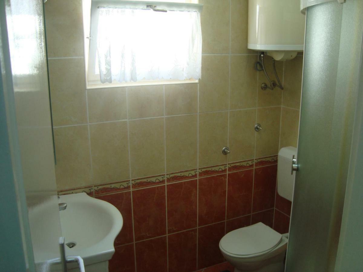 Apartment Ilina Vodice Exterior foto